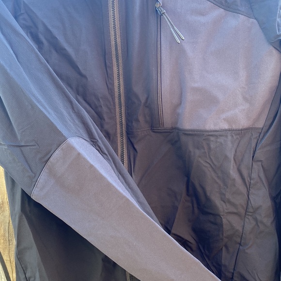 Specialized Women’s LARGE Deflect SWAT jacket black - Picture 7 of 15